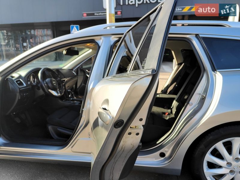 Универсал Mazda 6 2013 в Киеве