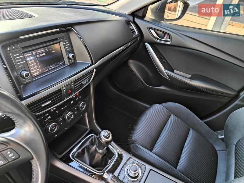 Универсал Mazda 6 2013 в Киеве