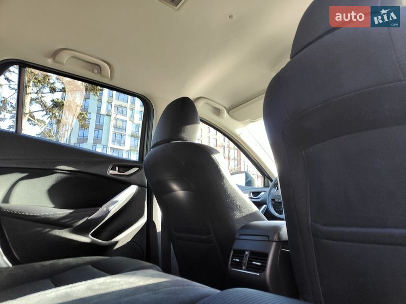 Универсал Mazda 6 2013 в Киеве