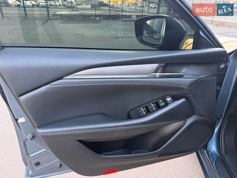 Седан Mazda 6 2019 в Киеве