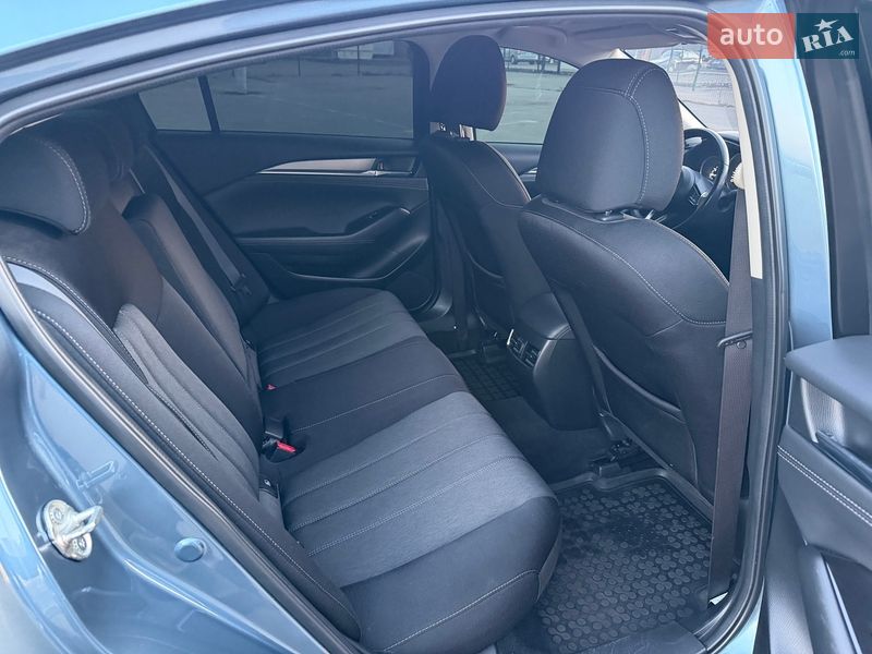 Седан Mazda 6 2019 в Киеве