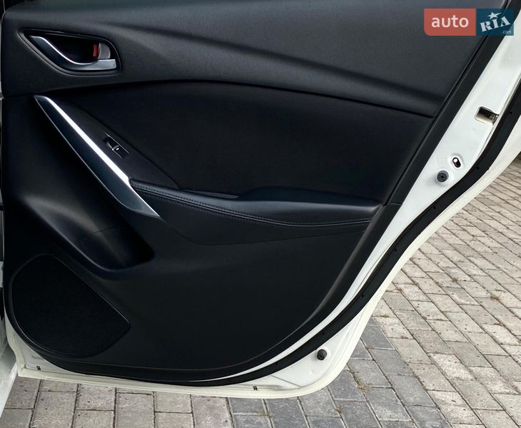 Універсал Mazda 6 2016 в Рівному