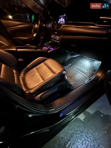 Седан Mazda 6 2017 в Петропавловской Борщаговке