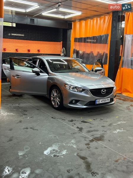 Седан Mazda 6 2014 в Киеве