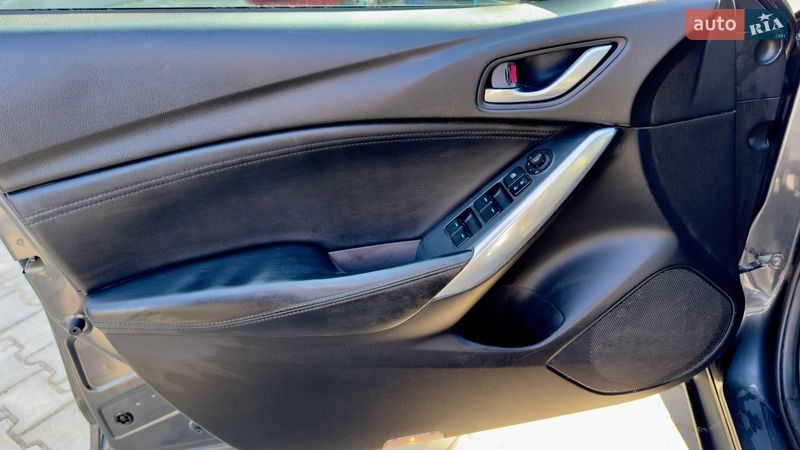 Седан Mazda 6 2014 в Одессе