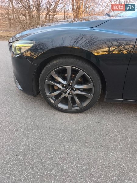 Седан Mazda 6 2016 в Александрие