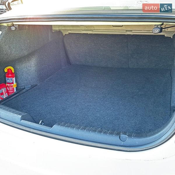 Седан Mazda 6 2014 в Киеве