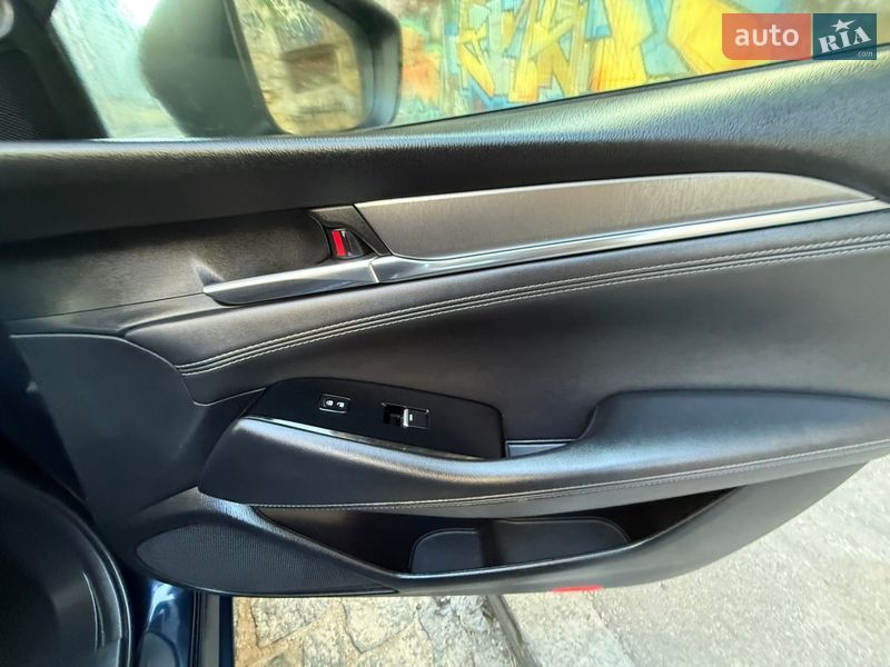 Седан Mazda 6 2018 в Одесі