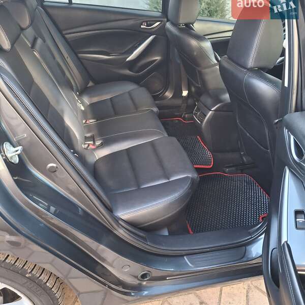 Седан Mazda 6 2015 в Одессе