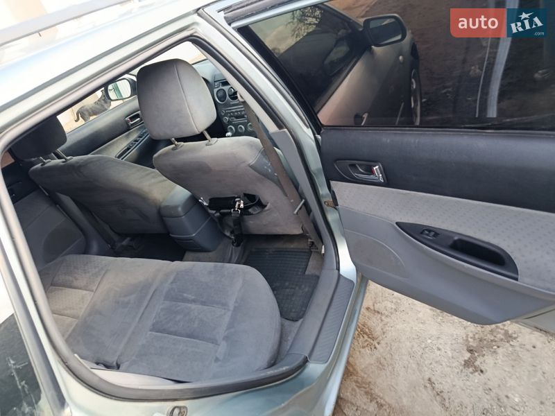 Універсал Mazda 6 2004 в Чернігові