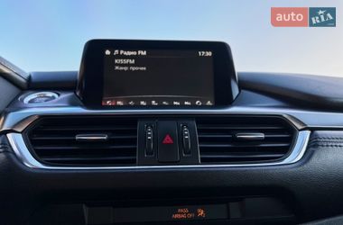 Седан Mazda 6 2016 в Киеве