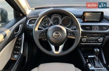 Седан Mazda 6 2016 в Киеве