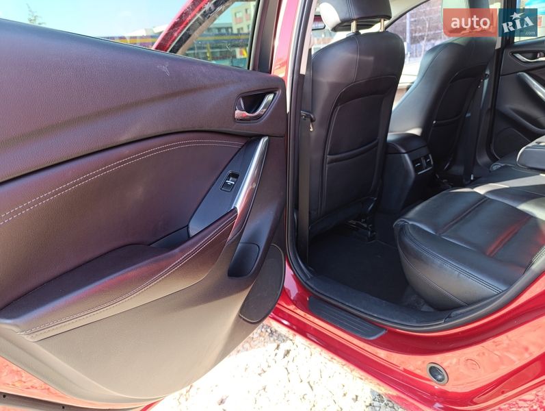 Седан Mazda 6 2017 в Киеве