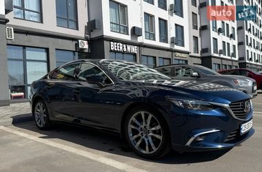 Седан Mazda 6 2017 в Чернигове