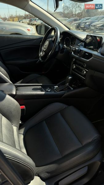 Седан Mazda 6 2017 в Чернигове