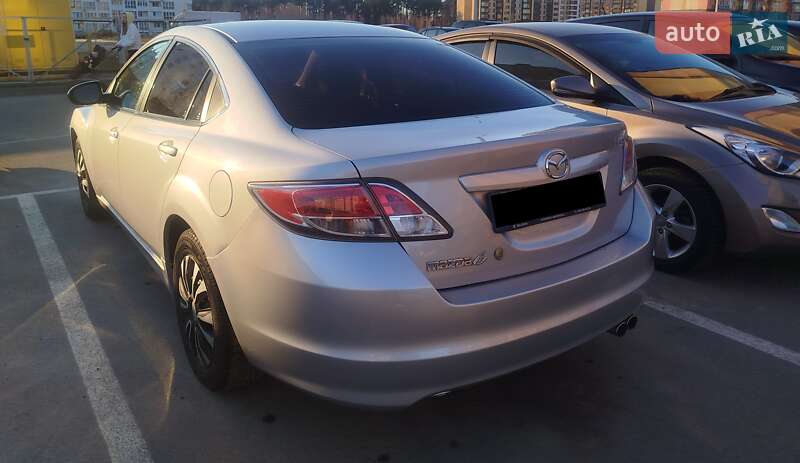 Седан Mazda 6 2011 в Чернигове