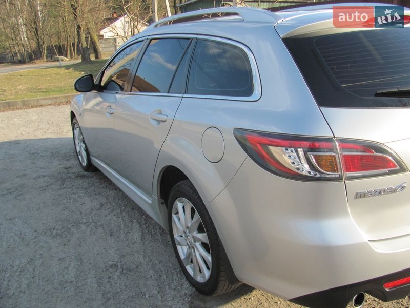 Універсал Mazda 6 2010 в Києві