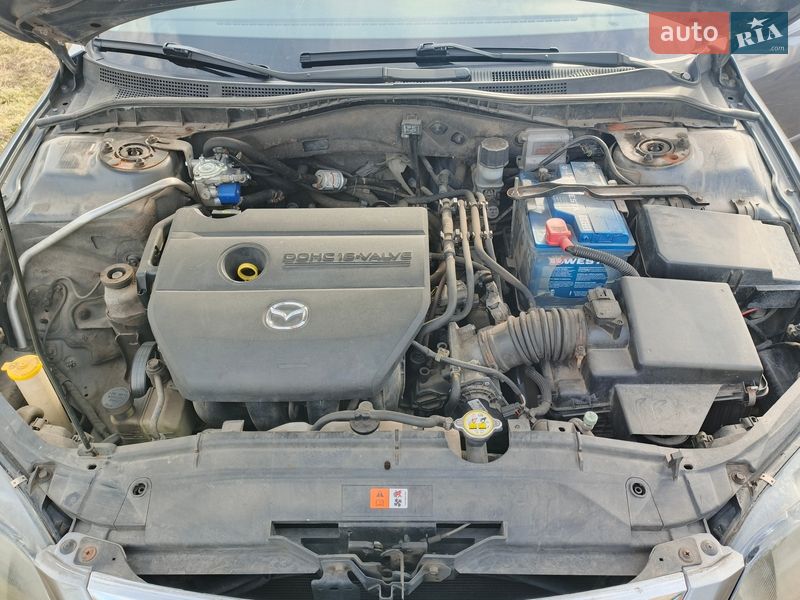 Седан Mazda 6 2005 в Лохвице