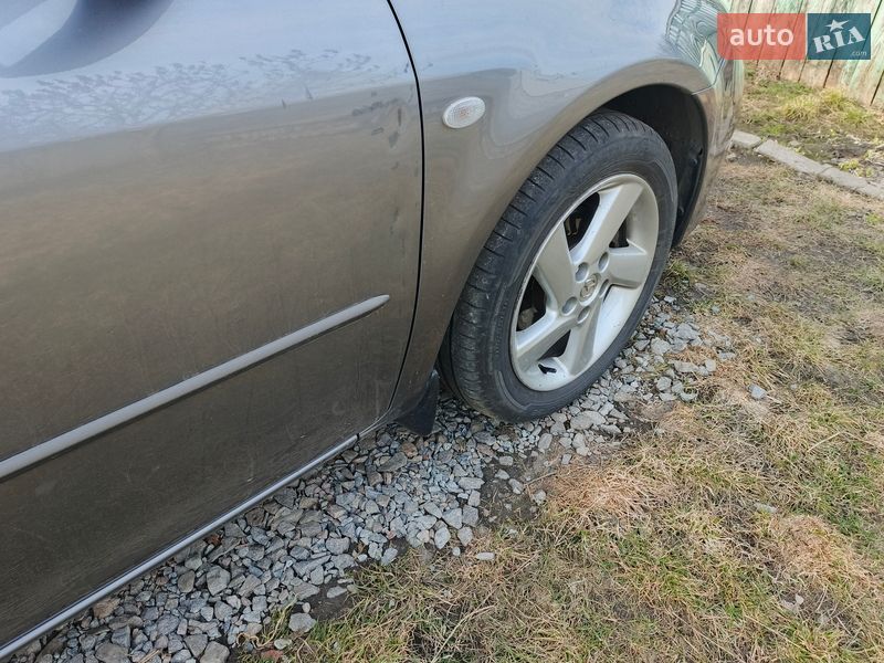 Седан Mazda 6 2005 в Лохвице