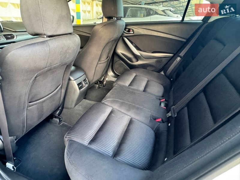 Седан Mazda 6 2016 в Одесі