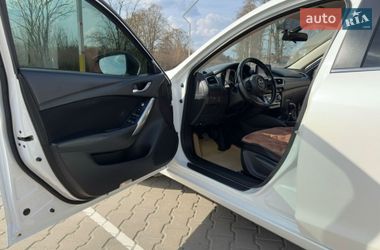 Седан Mazda 6 2016 в Дубні
