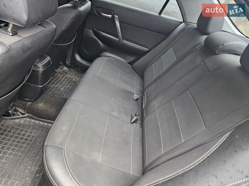 Седан Mazda 6 2006 в Харкові