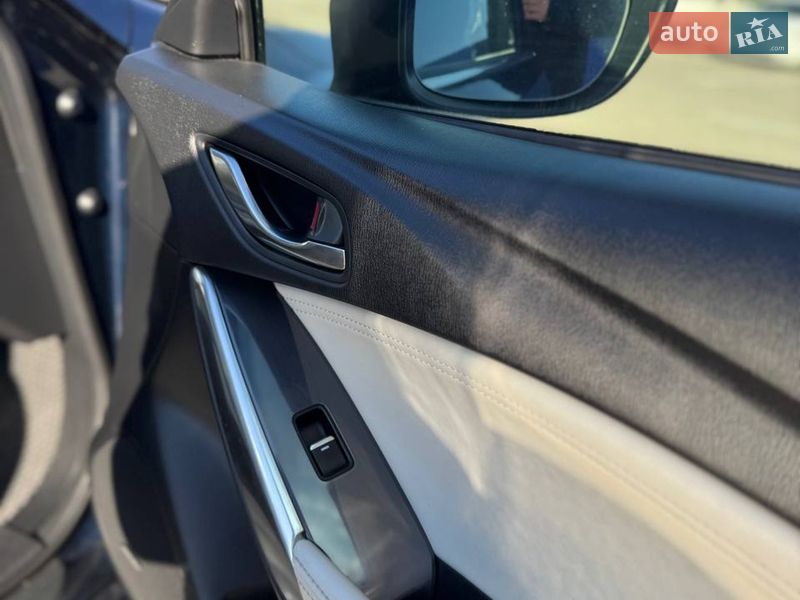 Седан Mazda 6 2016 в Калуші