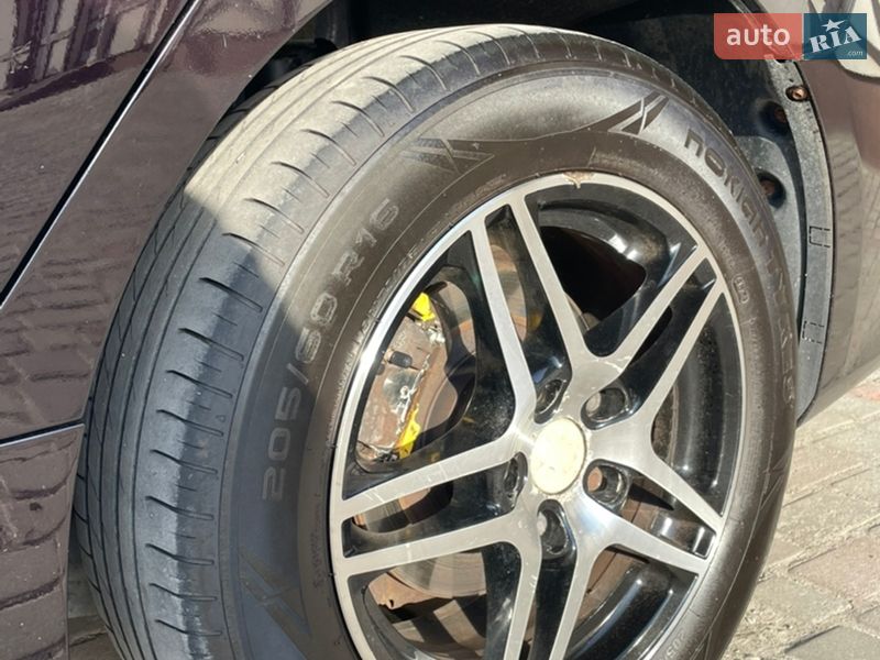 Универсал Mazda 6 2009 в Ровно