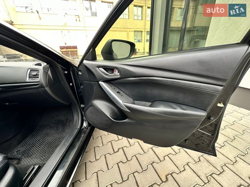 Седан Mazda 6 2013 в Ивано-Франковске