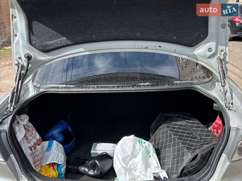 Седан Mazda 6 2003 в Кропивницком