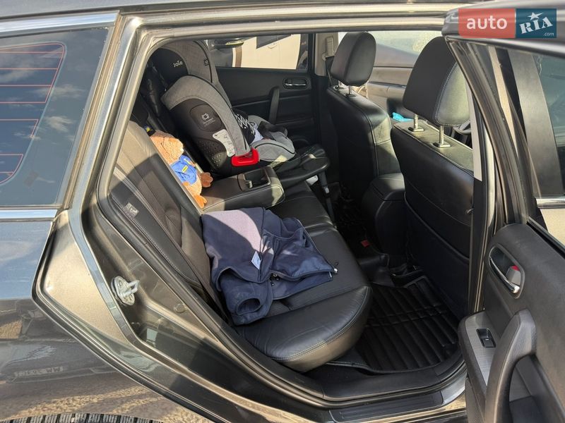 Универсал Mazda 6 2010 в Тернополе