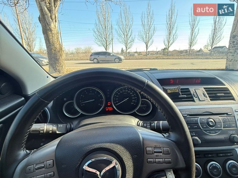 Седан Mazda 6 2008 в Днепре