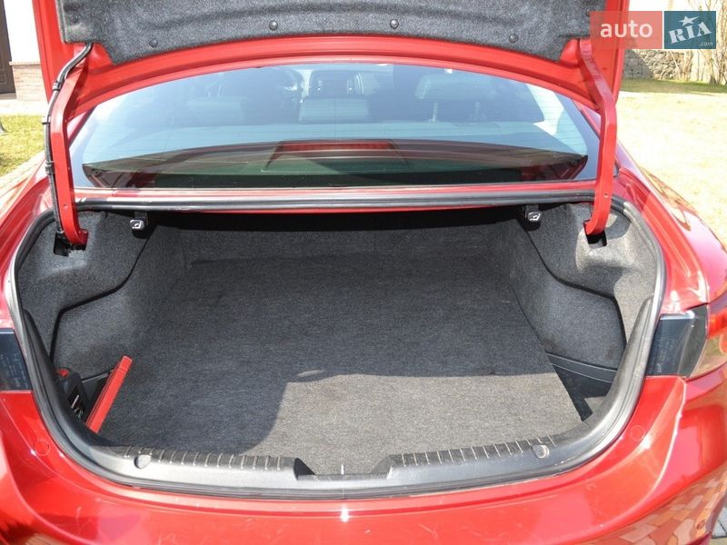 Седан Mazda 6 2013 в Киеве