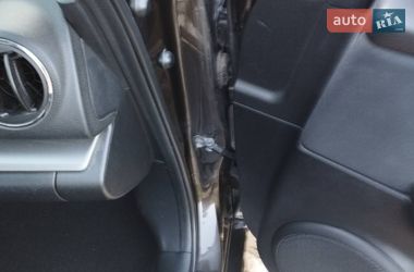 Седан Mazda 6 2011 в Бережанах