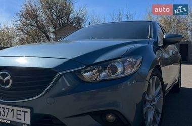 Седан Mazda 6 2014 в Чернигове