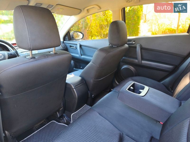 Универсал Mazda 6 2010 в Ровно