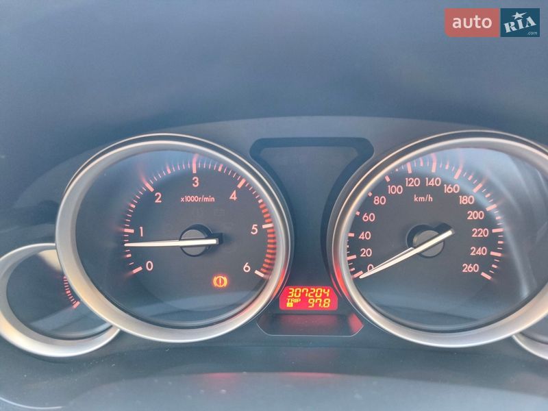 Универсал Mazda 6 2010 в Ровно