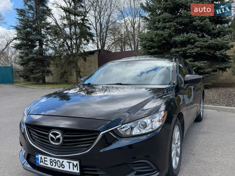 Седан Mazda 6 2016 в Днепре