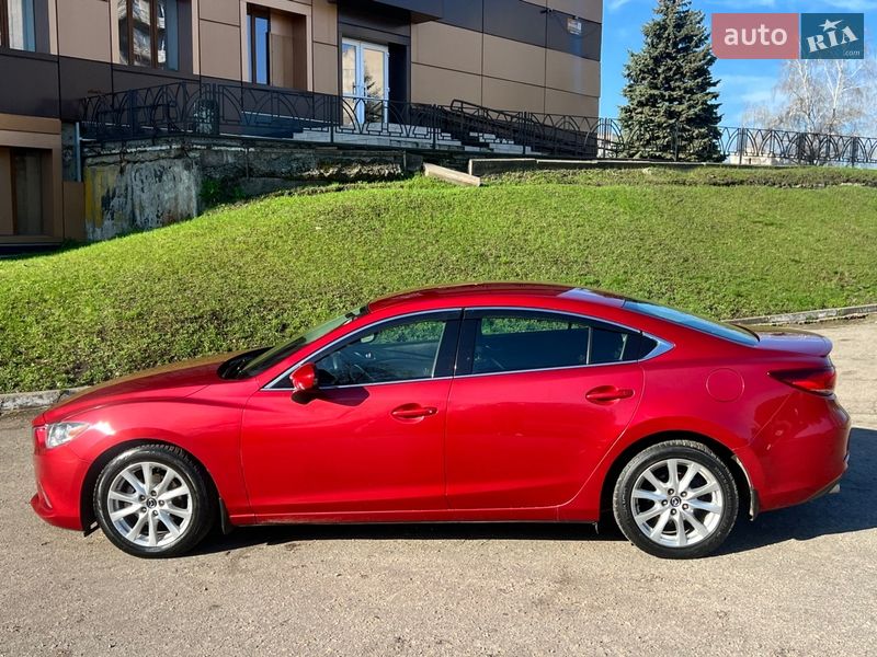 Седан Mazda 6 2014 в Лозовой