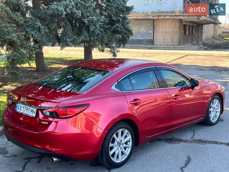 Седан Mazda 6 2014 в Лозовой