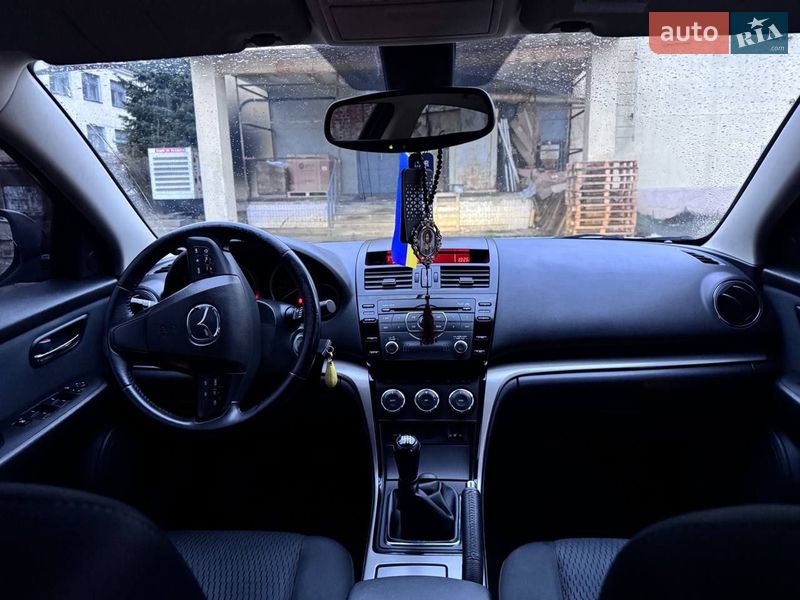 Лифтбек Mazda 6 2010 в Решетиловке