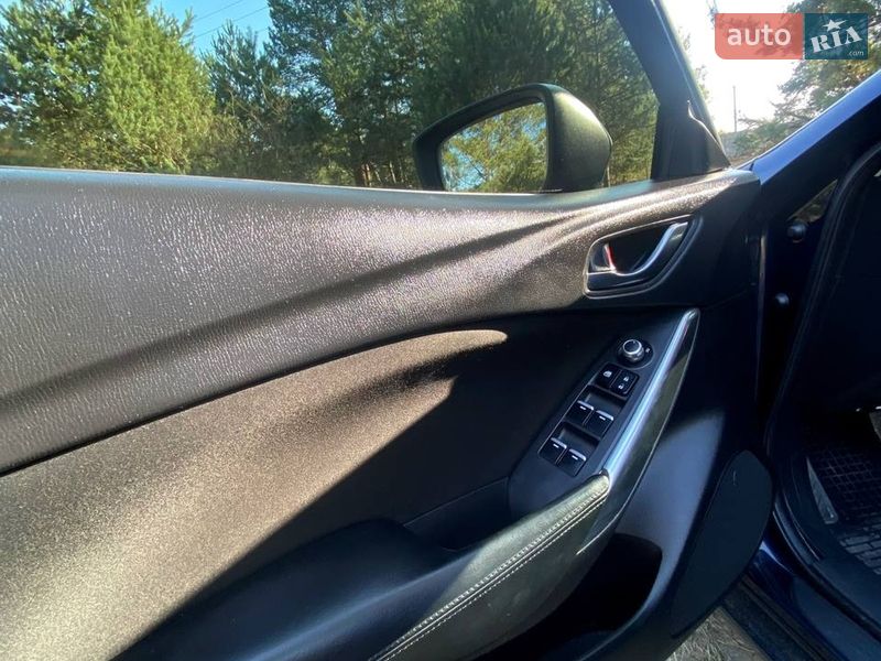 Седан Mazda 6 2017 в Львові