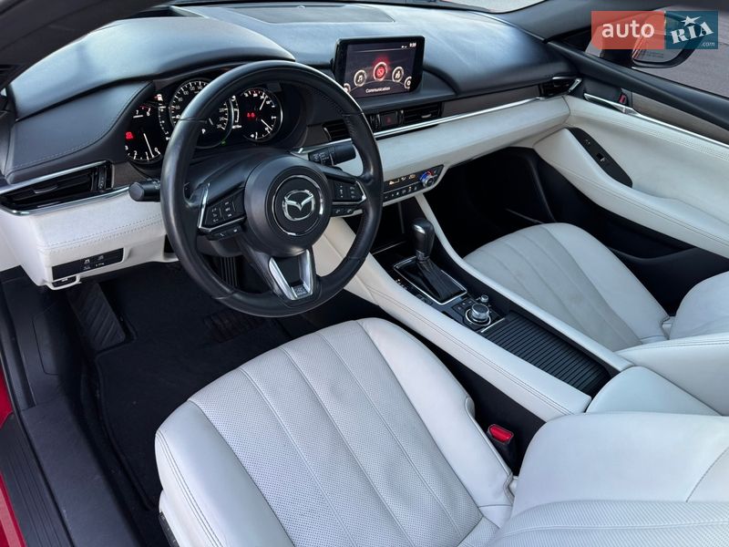 Седан Mazda 6 2019 в Киеве