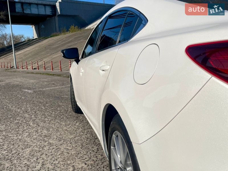 Седан Mazda 6 2015 в Києві