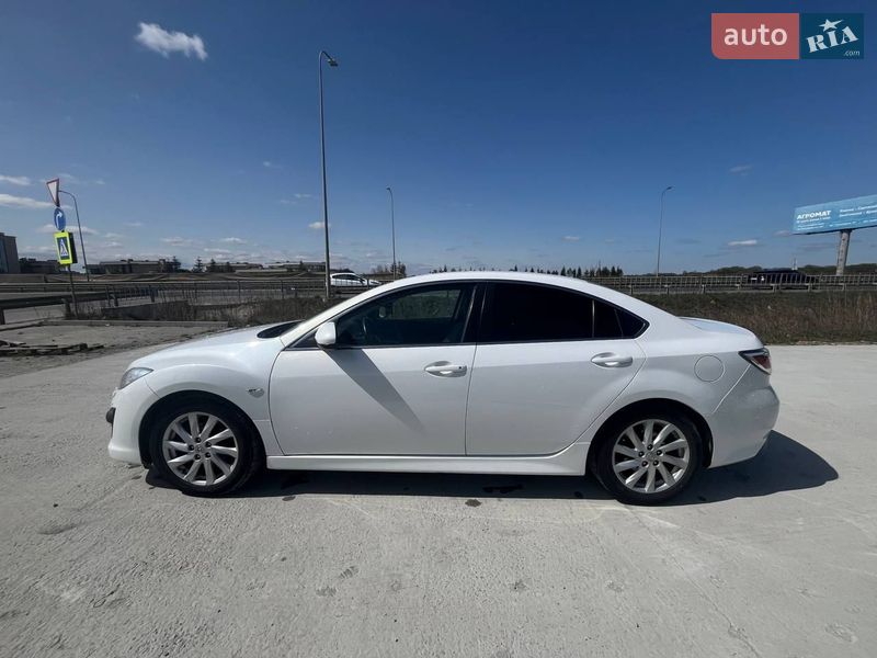 Седан Mazda 6 2010 в Львове