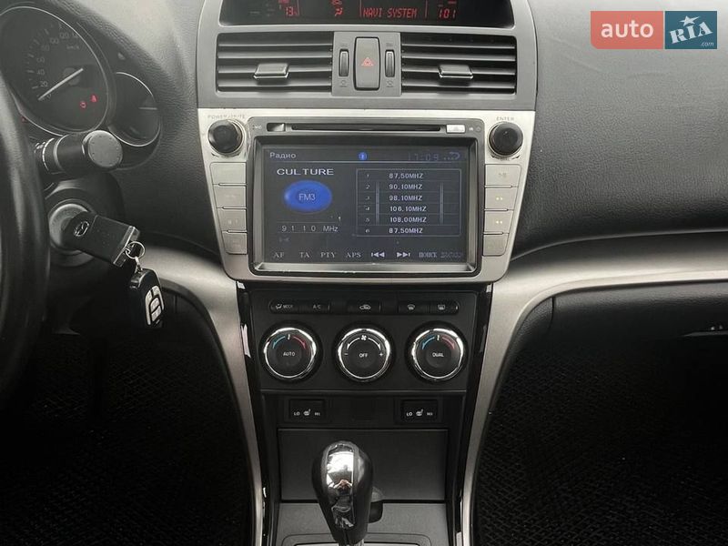 Седан Mazda 6 2010 в Львове
