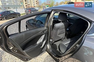 Седан Mazda 6 2015 в Коломые