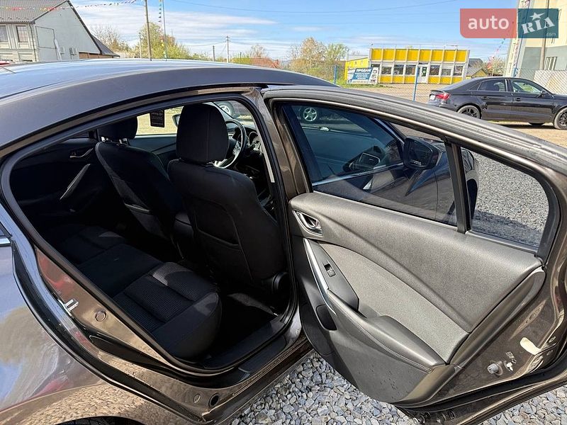 Седан Mazda 6 2015 в Коломые