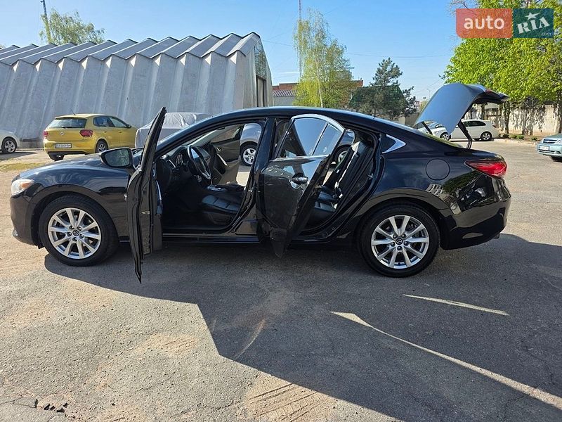 Седан Mazda 6 2013 в Александрие