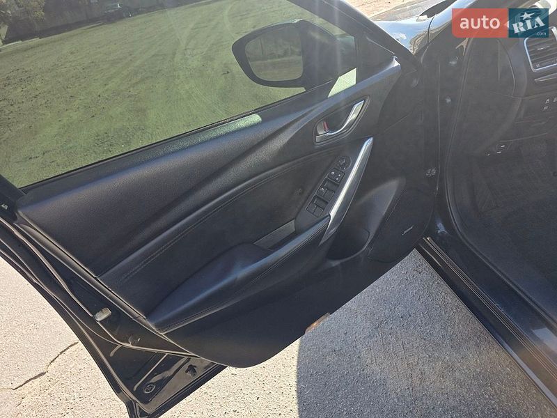 Седан Mazda 6 2013 в Александрие